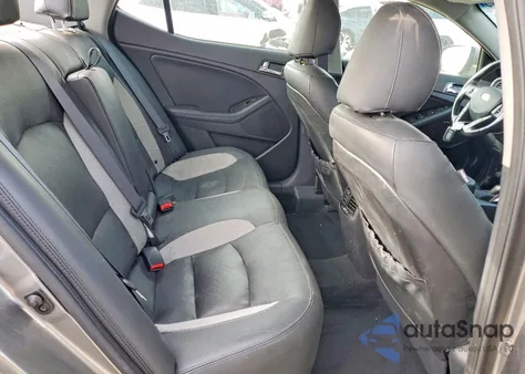 2012 Kia Optima Sx z USA, uszkodzony, nr VIN 5XXGR4A68CG004685